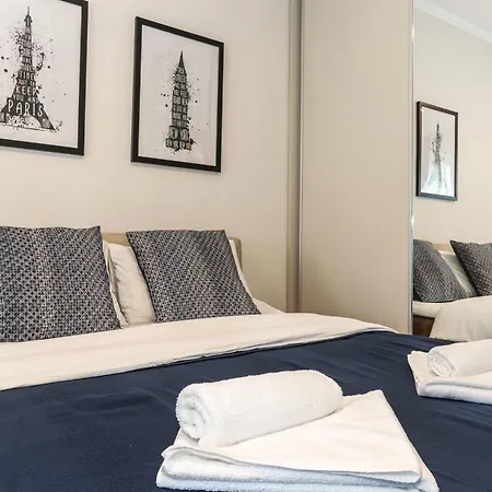 Appartement New Apartments, Parking 5 Eur Per Day Belgrade