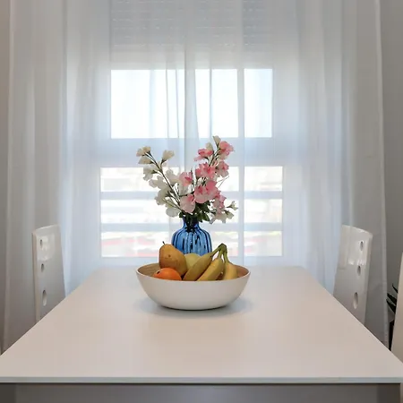 New Apartments, Parking 5 Eur Per Day بلغراد