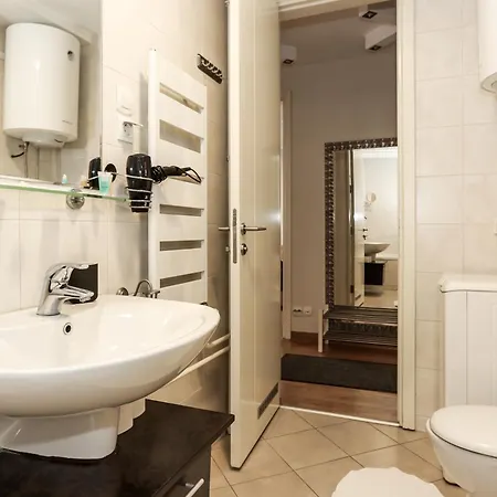 Apartment New Apartments, Parking 5 Eur Per Day *