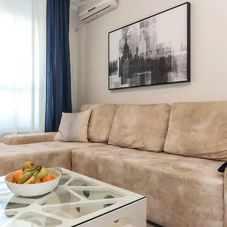 New Apartments, Parking 5 Eur Per Day Appartement *