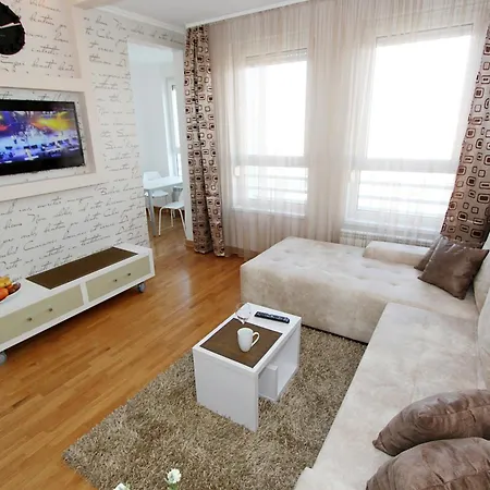 New Apartments, Parking 5 Eur Per Day Apartment *