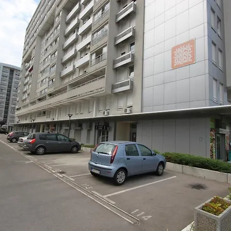 New Apartments, Parking 5 Eur Per Day Apartment